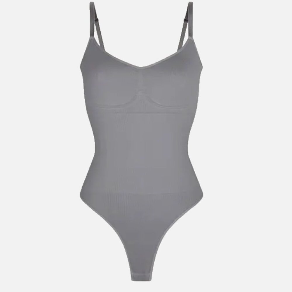 👗 NWOT Women's Seamless Thong Bodyshaper